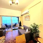 Lejlighed Breathtaking Beachfront In Makenzy *