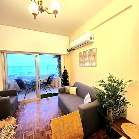 Lejlighed Breathtaking Beachfront In Makenzy *